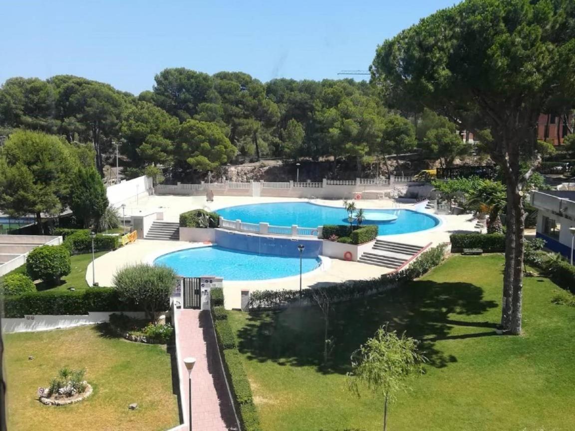 Luminoso Apartamento En Salou Con Terraza Y Parque Infantil Ideal Familias Exteriör bild