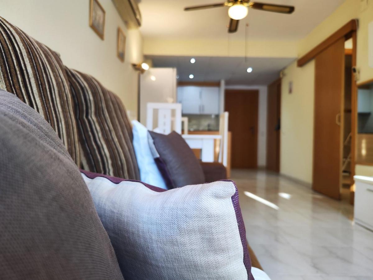 Luminoso Apartamento En Salou Con Terraza Y Parque Infantil Ideal Familias Exteriör bild