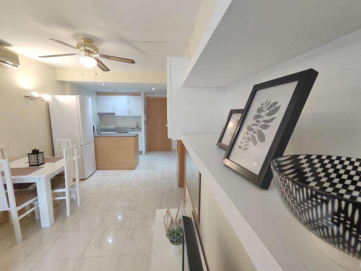 Luminoso Apartamento En Salou Con Terraza Y Parque Infantil Ideal Familias Exteriör bild