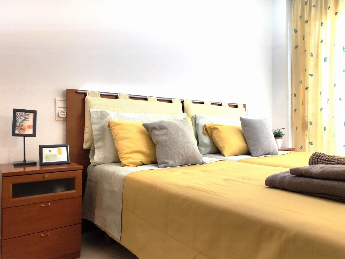 Luminoso Apartamento En Salou Con Terraza Y Parque Infantil Ideal Familias Exteriör bild