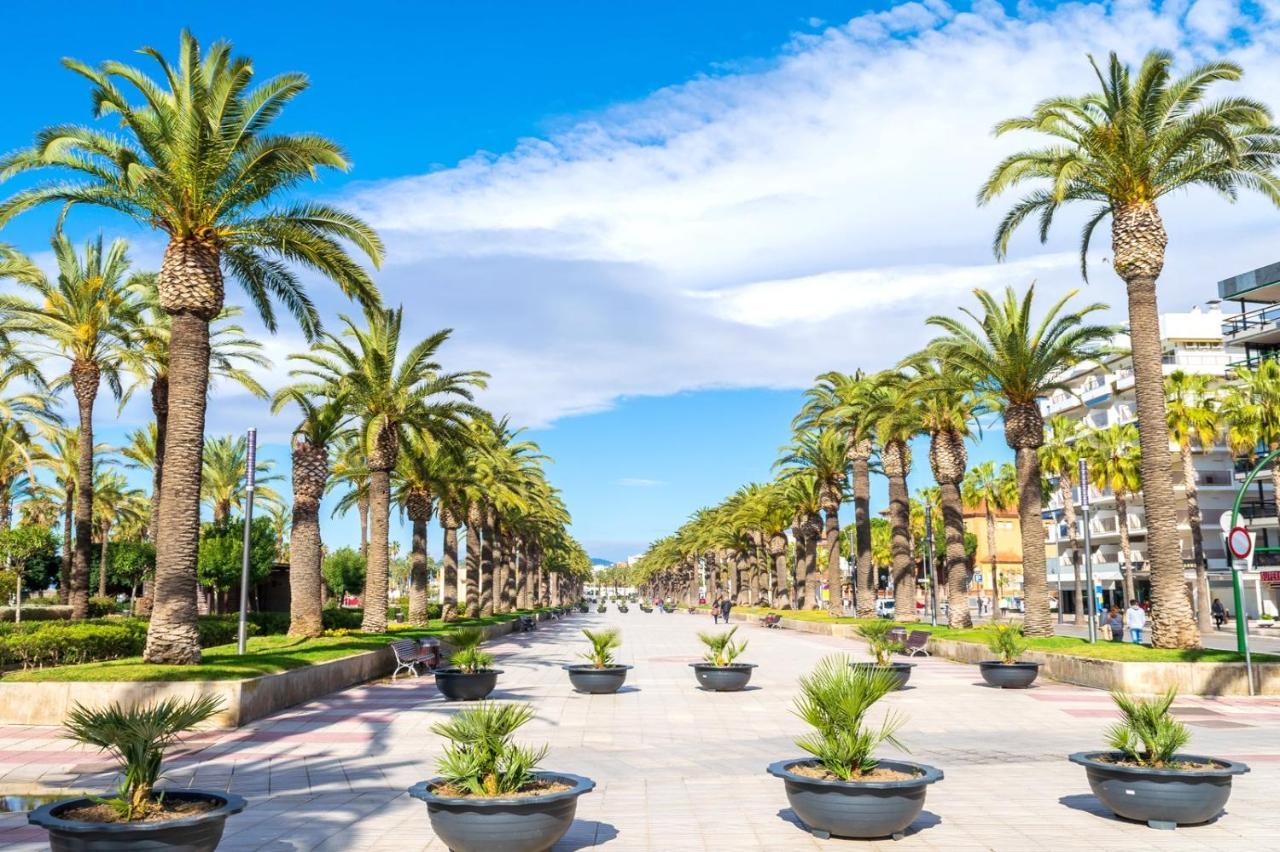 Luminoso Apartamento En Salou Con Terraza Y Parque Infantil Ideal Familias Exteriör bild