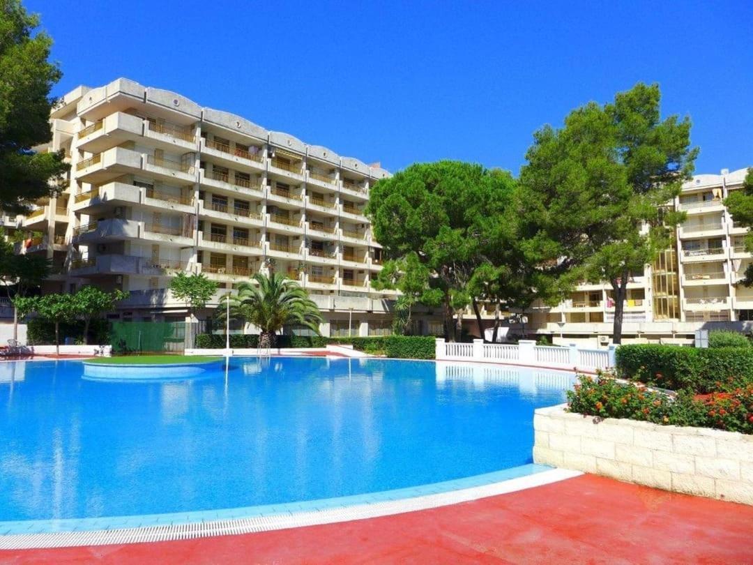 Luminoso Apartamento En Salou Con Terraza Y Parque Infantil Ideal Familias Exteriör bild
