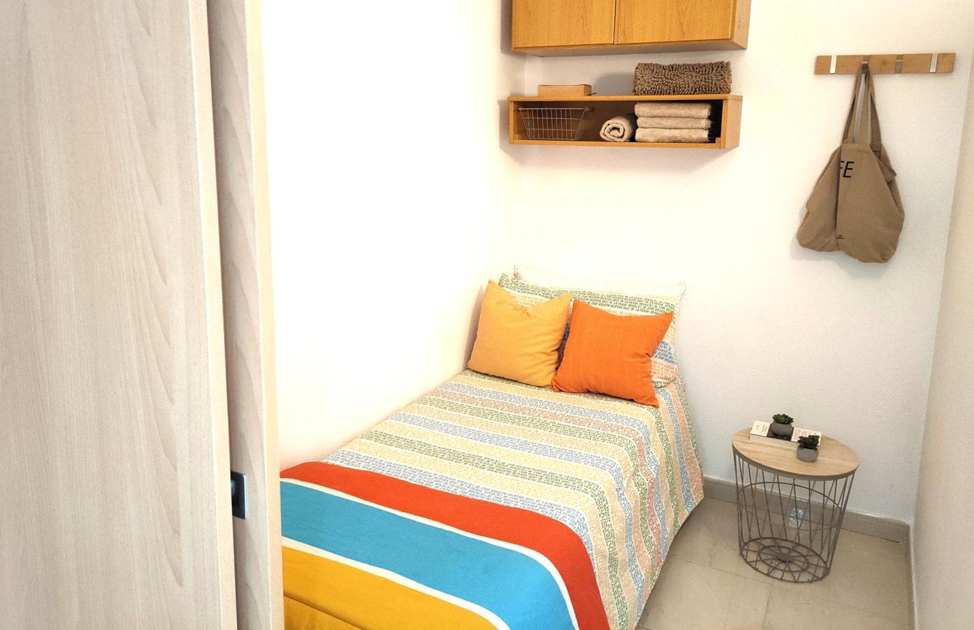 Luminoso Apartamento En Salou Con Terraza Y Parque Infantil Ideal Familias Exteriör bild