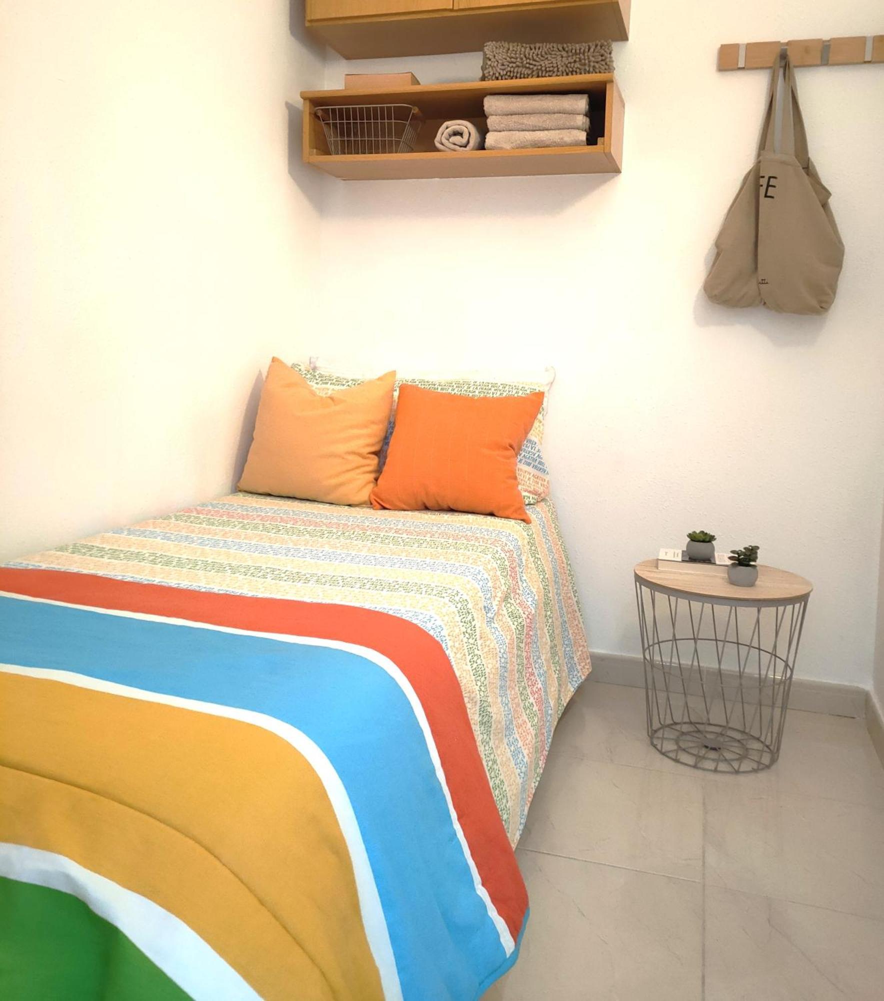 Luminoso Apartamento En Salou Con Terraza Y Parque Infantil Ideal Familias Exteriör bild